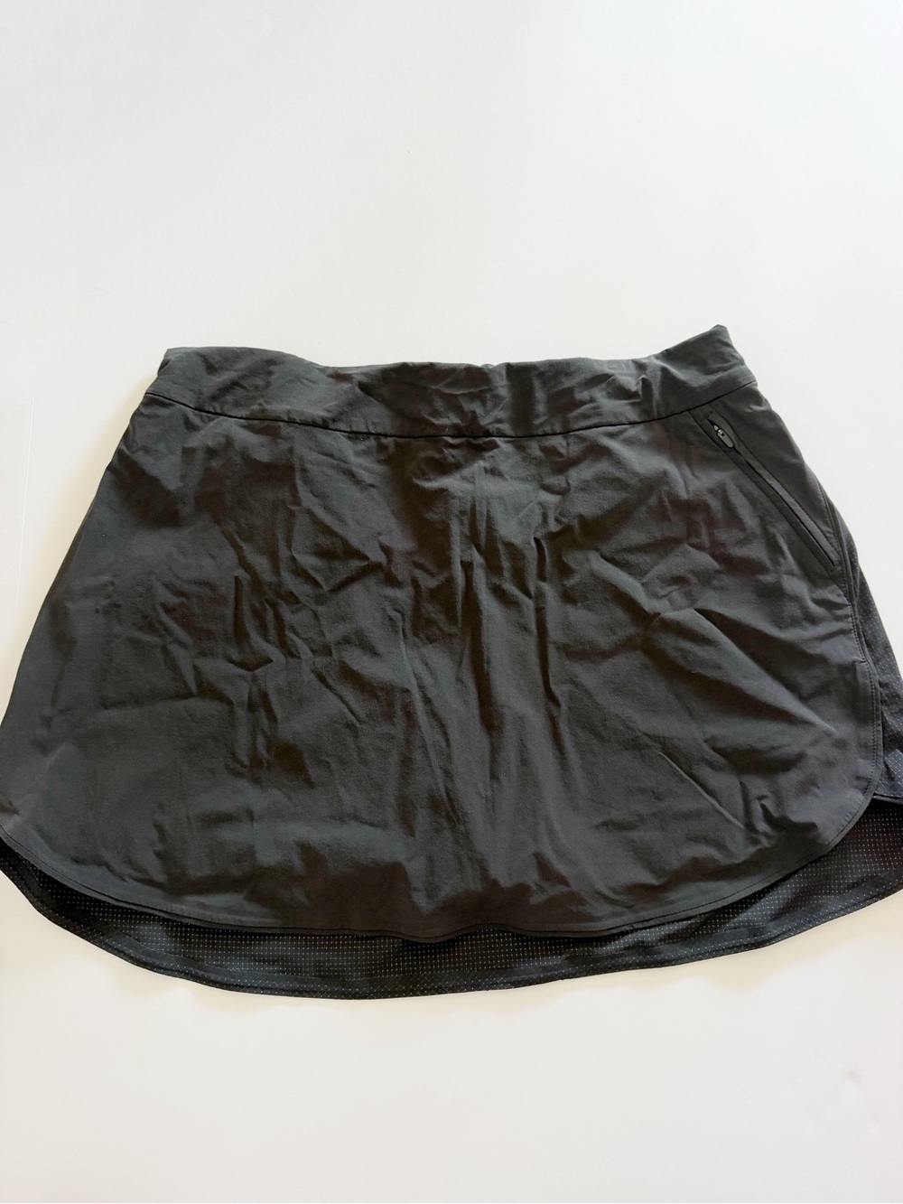Outdoor Voices Black Women's Athletic Skort size M